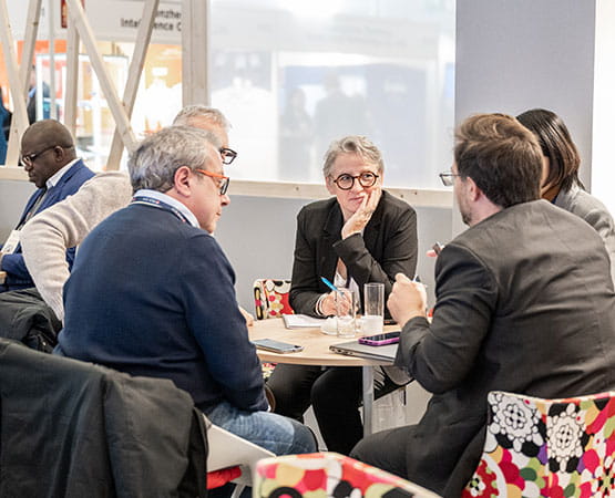 vip professionnals at a business meeting